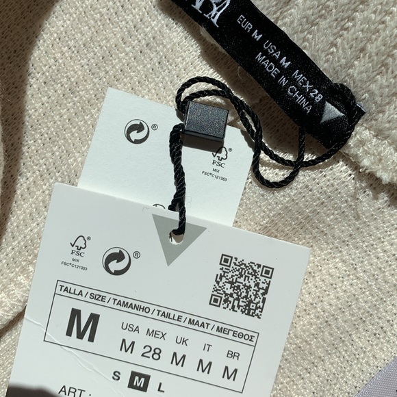 Zara Crochet Midi Skirt‎ - Picture 16 of 17